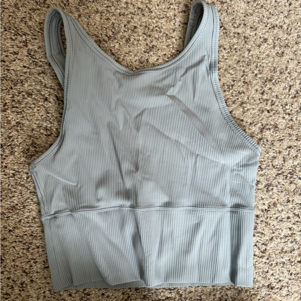 Lululemon power pivot tank